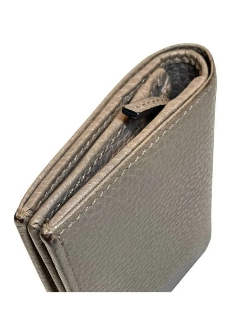 Gucci GG Marmont Beige Leather Bifold Wallet - Picture 9 of 9
